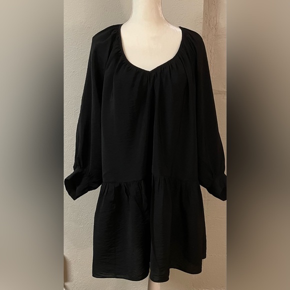 H&M Dresses & Skirts - Oversized, relaxed fit H&M black dress.